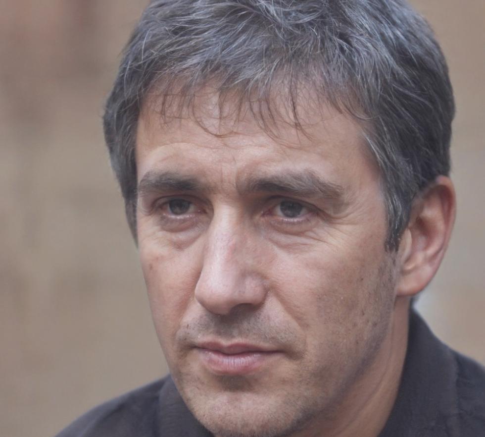 Tomasz Kowalik, financial educator